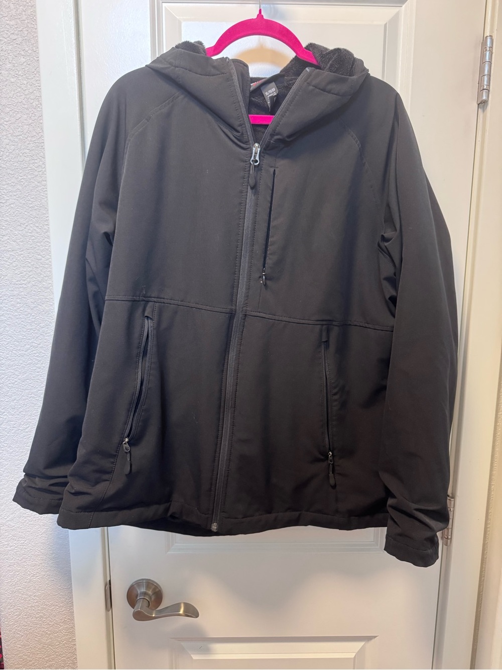 Kirkland signature womens XL Black Hooded Softshell Jacket